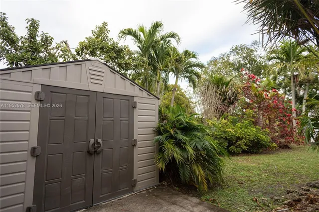 $4,100 | 13565 Southwest 116th Terrace, Miami, FL 33186