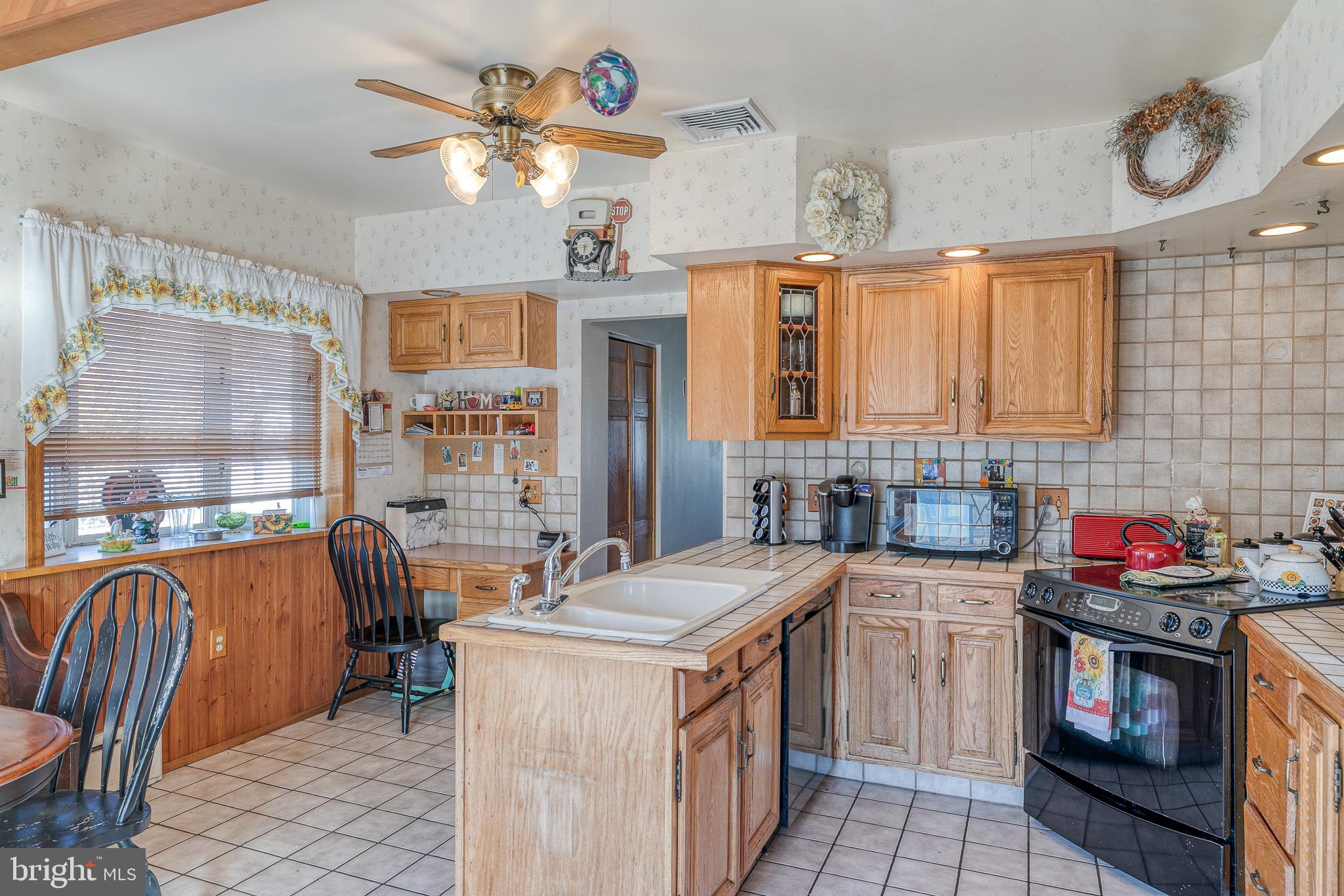3332 Welsh Road Philadelphia, PA 19136 - Photo 22 of 49 Gallery Image 22