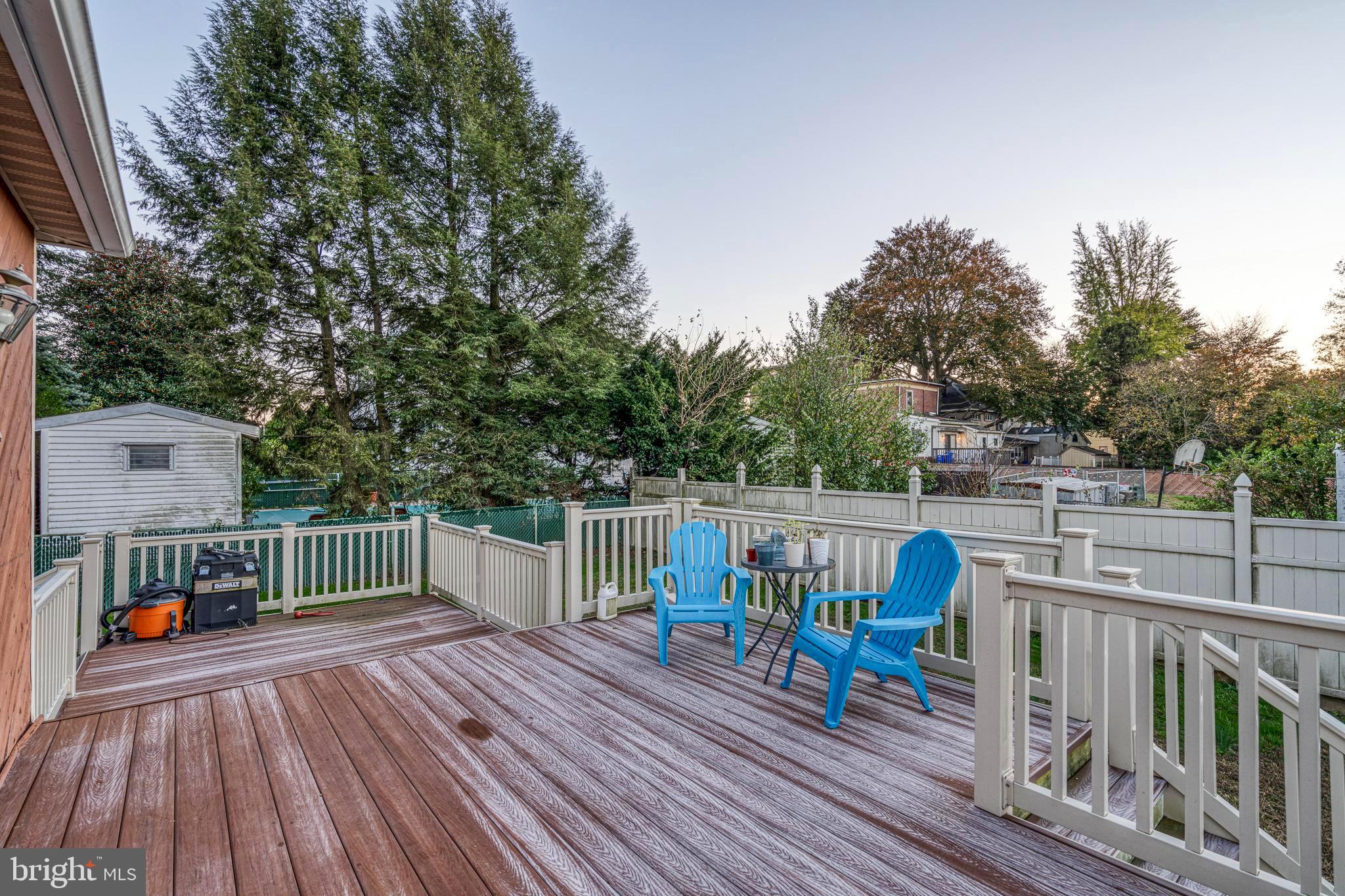 3332 Welsh Road Philadelphia, PA 19136 - Photo 26 of 49 Deck of the kitchen