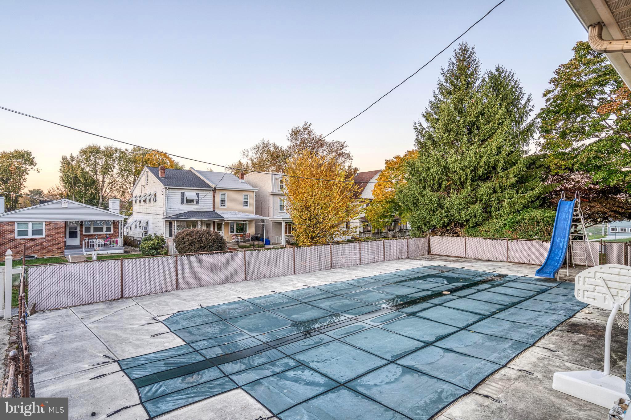 3332 Welsh Road Philadelphia, PA 19136 - Photo 32 of 49 Custom Pool Cover
