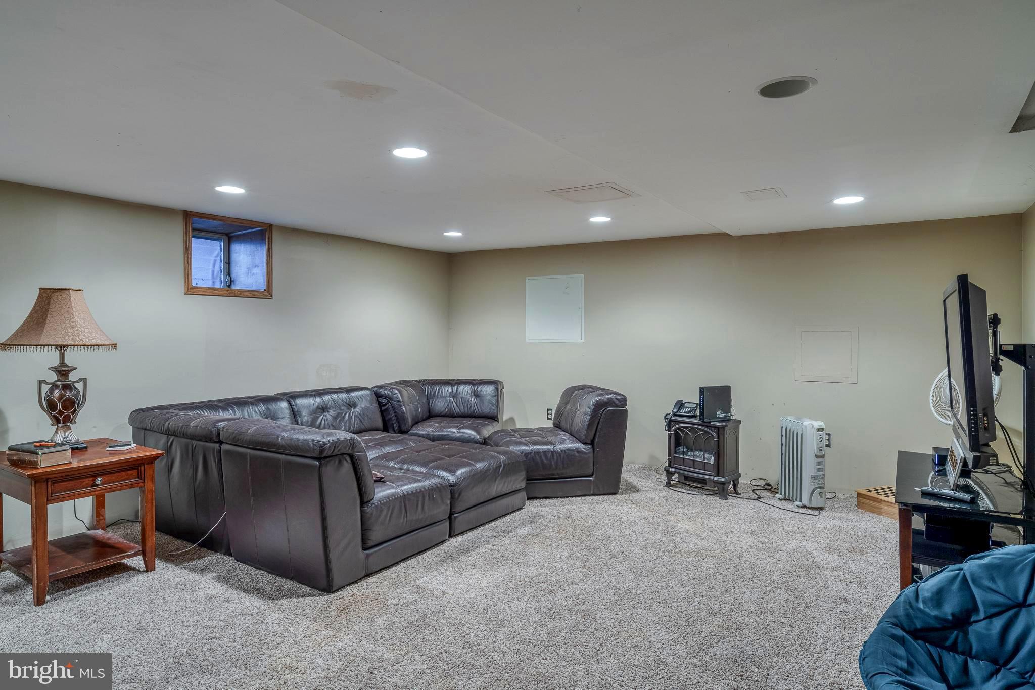 3332 Welsh Road Philadelphia, PA 19136 - Photo 46 of 49 Finished Basement