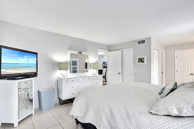 $185,000 | 1435 Southwest 27th Avenue, Unit 101, Delray Beach, FL 33445