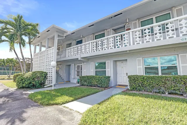 $185,000 | 1435 Southwest 27th Avenue, Unit 101, Delray Beach, FL 33445