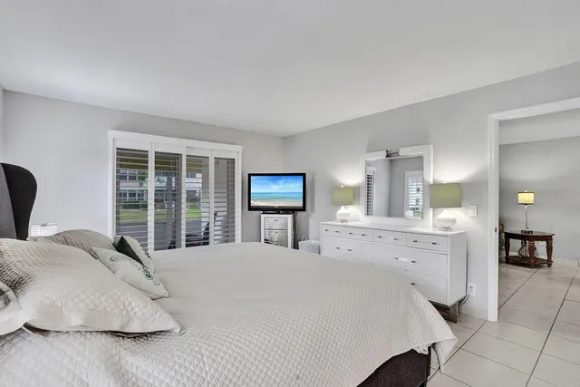 $185,000 | 1435 Southwest 27th Avenue, Unit 101, Delray Beach, FL 33445