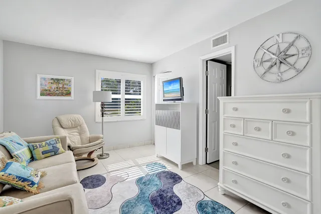 $185,000 | 1435 Southwest 27th Avenue, Unit 101, Delray Beach, FL 33445