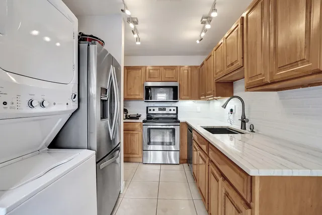 $185,000 | 1435 Southwest 27th Avenue, Unit 101, Delray Beach, FL 33445