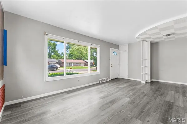 $85,000 | 912 Lebon Drive, St. Louis, MO 63137