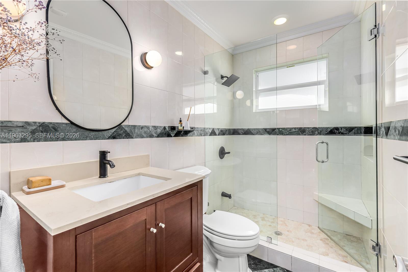 8295 Southwest 116th Street Miami, FL 33156 - Photo 26 of 45 2nd bathroom