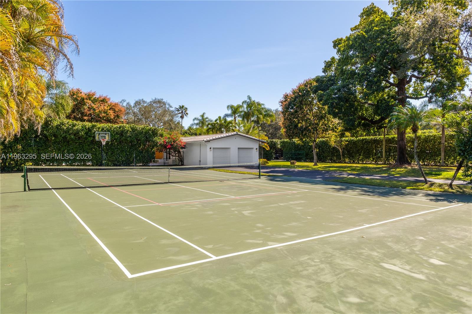 8295 Southwest 116th Street Miami, FL 33156 - Photo 8 of 45