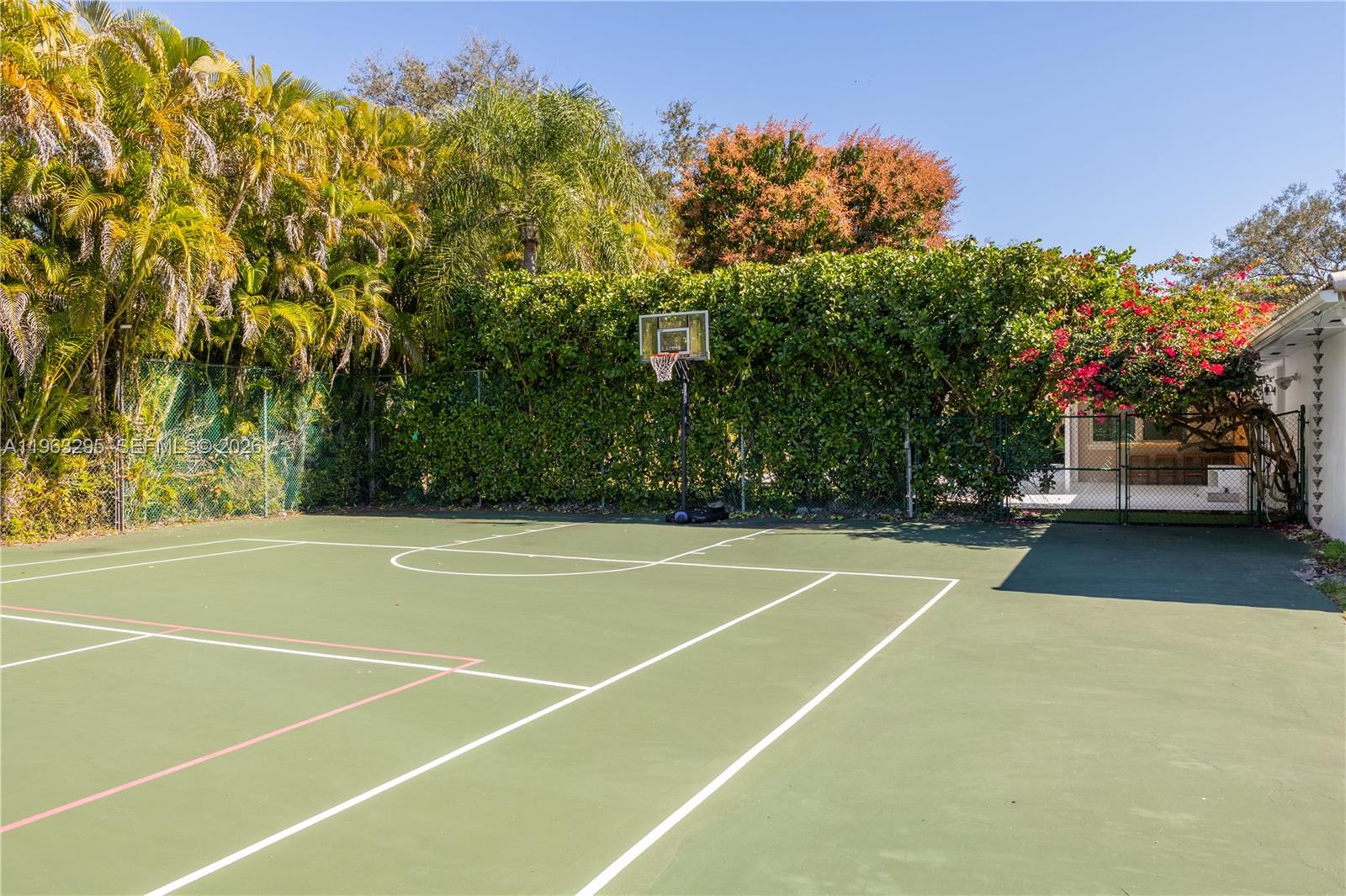 8295 Southwest 116th Street Miami, FL 33156 - Photo 9 of 45