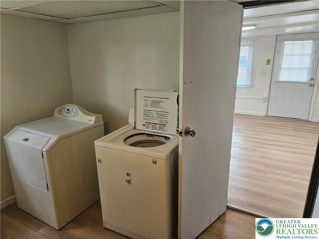 23 West Ruddle Street Coaldale, PA 18218 - Photo 9 of 16 a utility room with dryer and washer