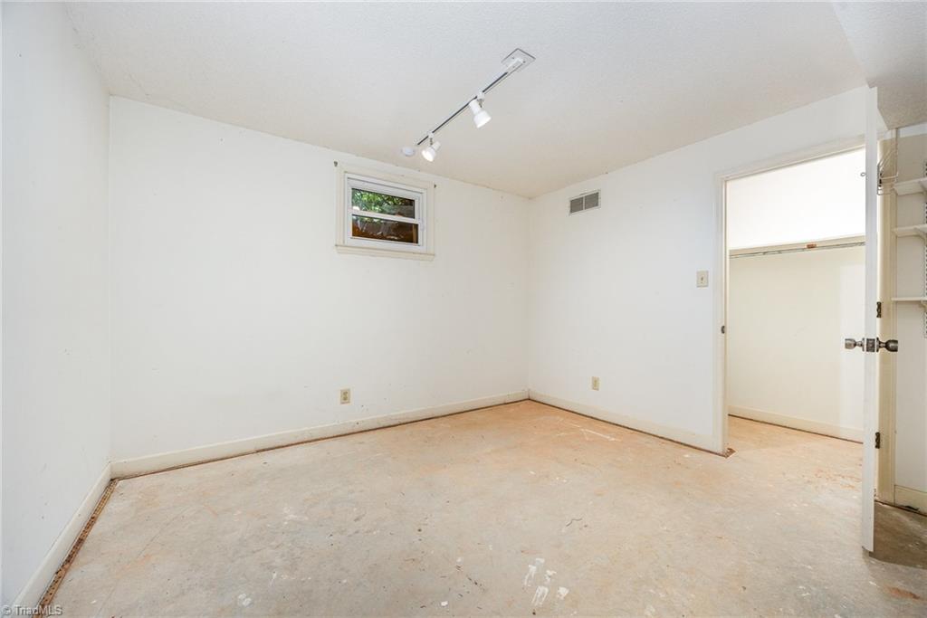 1430 Chesterfield Road Lewisville, NC 27023 - Photo 31 of 39 Gallery Image 31