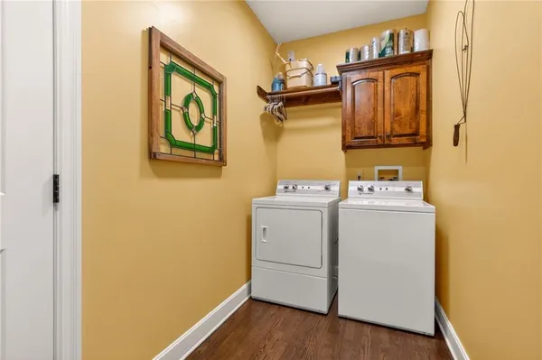$750,000 | 8829 North Glenwood Avenue, Kansas City, MO 64157