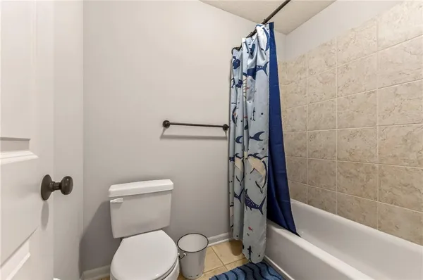 $750,000 | 8829 North Glenwood Avenue, Kansas City, MO 64157