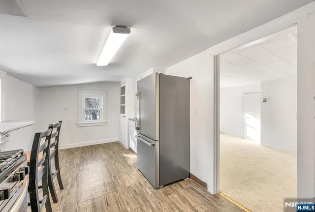 $2,300 | 69 Weaver Street, Unit 2, Little Falls, NJ 07424