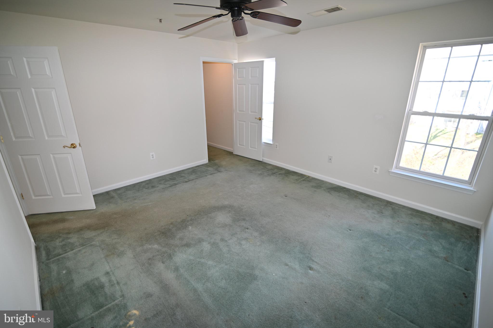 9802 Hillandale Way, Unit 23 Bowie, MD 20721 - Photo 20 of 28 Bedroom #3 - Upper Level