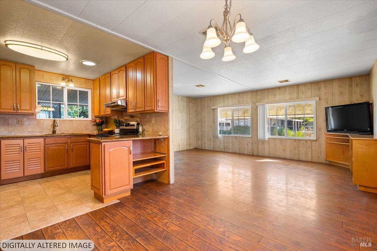 52 Westgate Circle Santa Rosa, CA 95401 - Photo 4 of 21