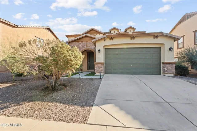 $2,100 | 26051 North 163rd Drive, Surprise, AZ 85387