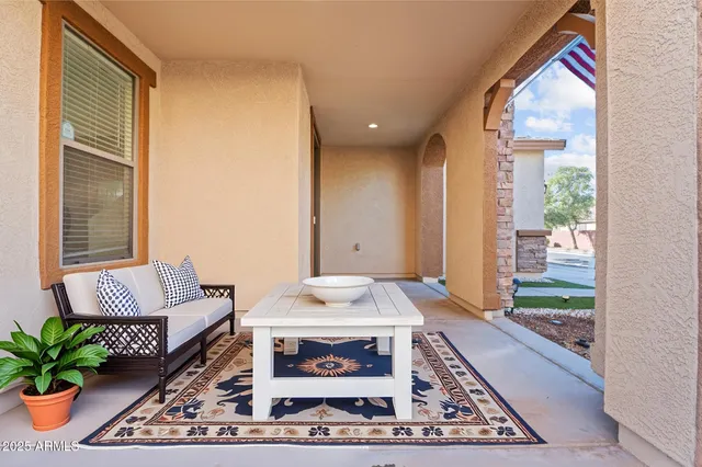 $2,100 | 26051 North 163rd Drive, Surprise, AZ 85387