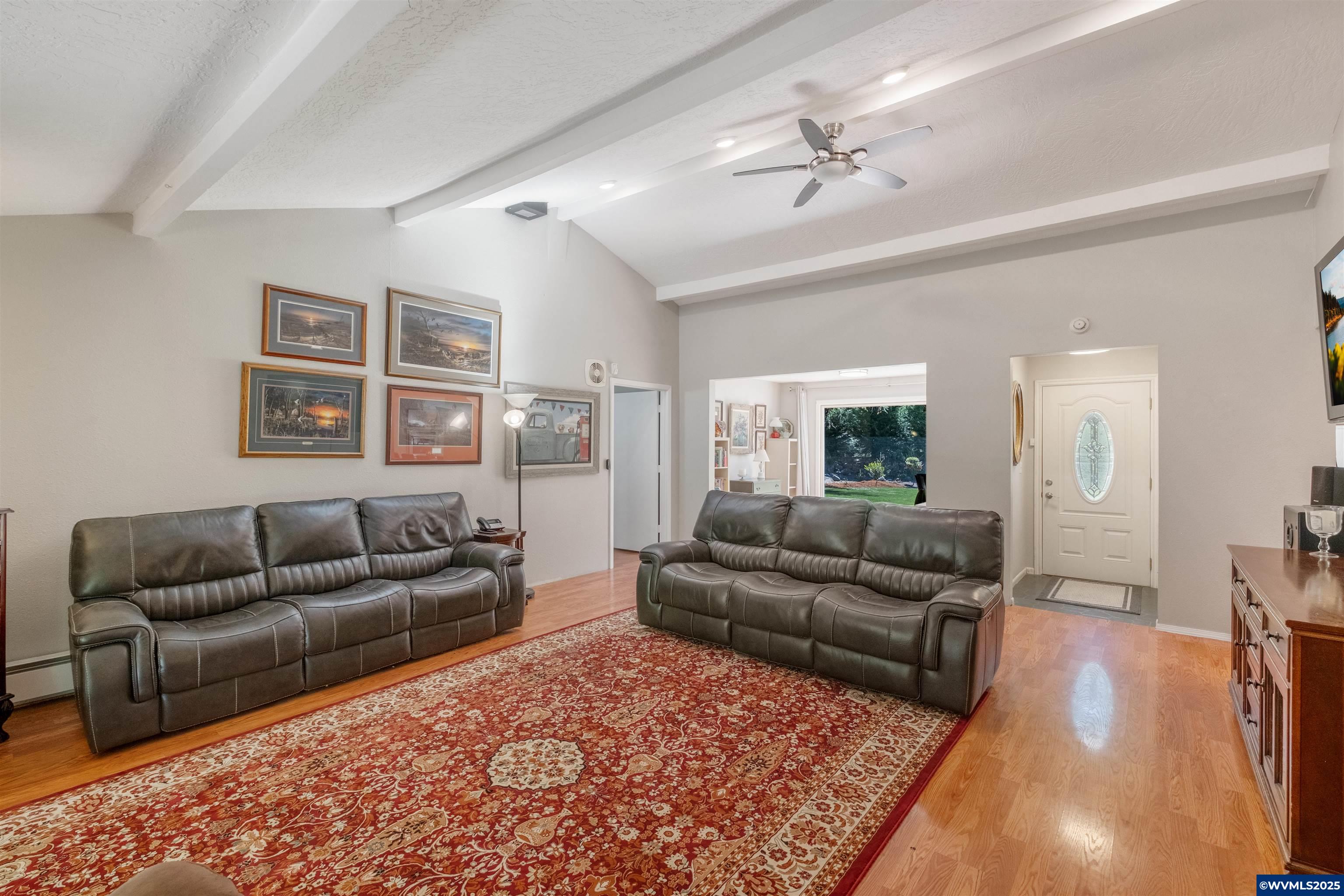 36088 Tree Farm Road Scio, OR 97374 - Photo 6 of 47 Gallery Image 6