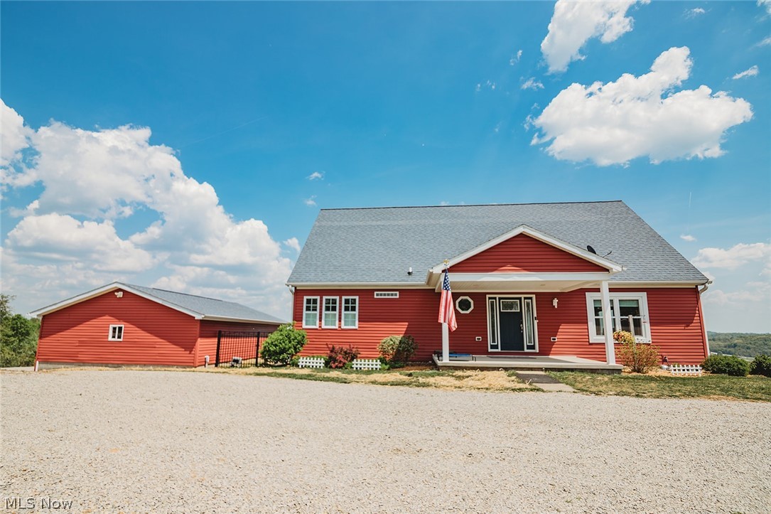 67810 Highway 124 Reedsville, OH 45772 - Photo 1 of 49