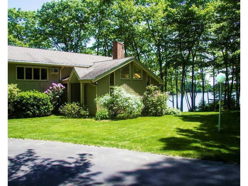 405 Gurnet Road Brunswick, ME 04011 - Photo 4 of 33 Exterior Front.