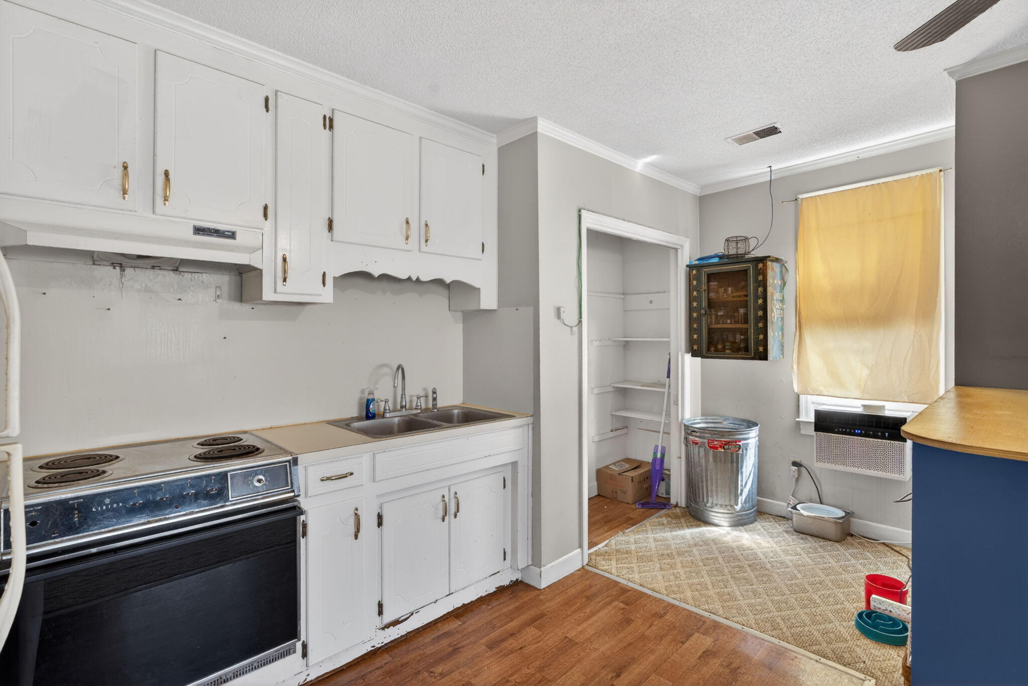650 Hampton Street Elloree, SC 29047 - Photo 26 of 53