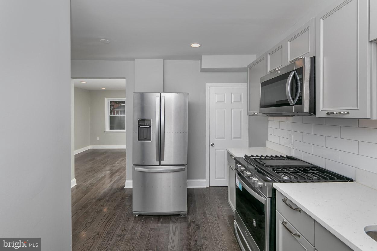 1025 St Dunstans Road Baltimore, MD 21212 - Photo 15 of 29
