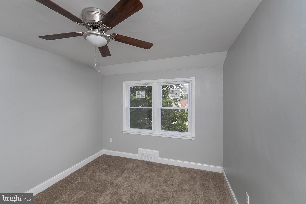 1025 St Dunstans Road Baltimore, MD 21212 - Photo 17 of 29