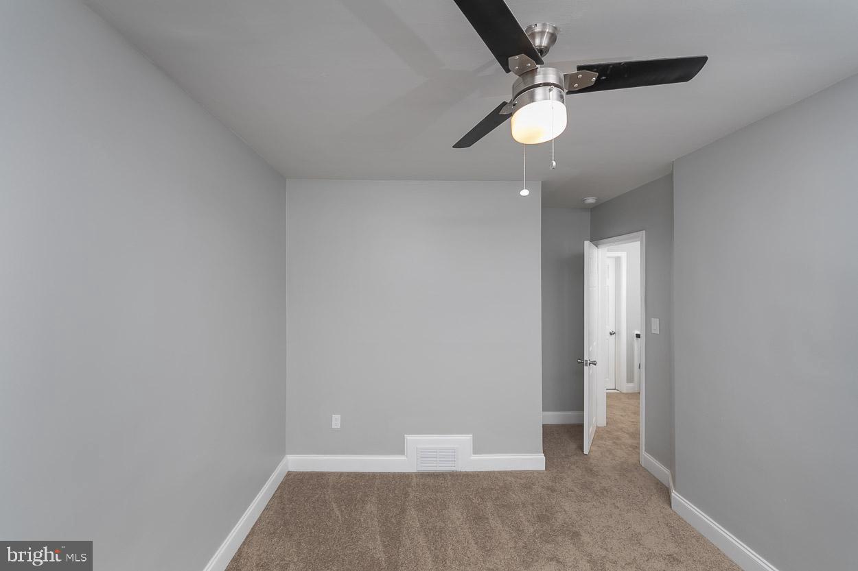 1025 St Dunstans Road Baltimore, MD 21212 - Photo 22 of 29