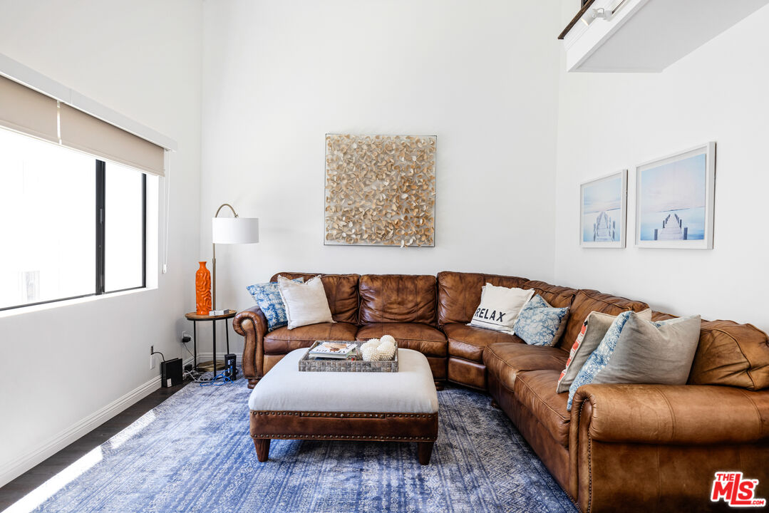 29231 Heathercliff Road, Unit 2 Malibu, CA 90265 - Photo 7 of 26