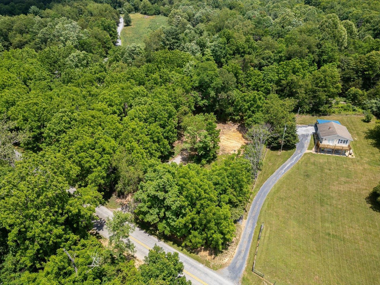 456 Dabneys Road Raphine, VA 24472 - Photo 13 of 24