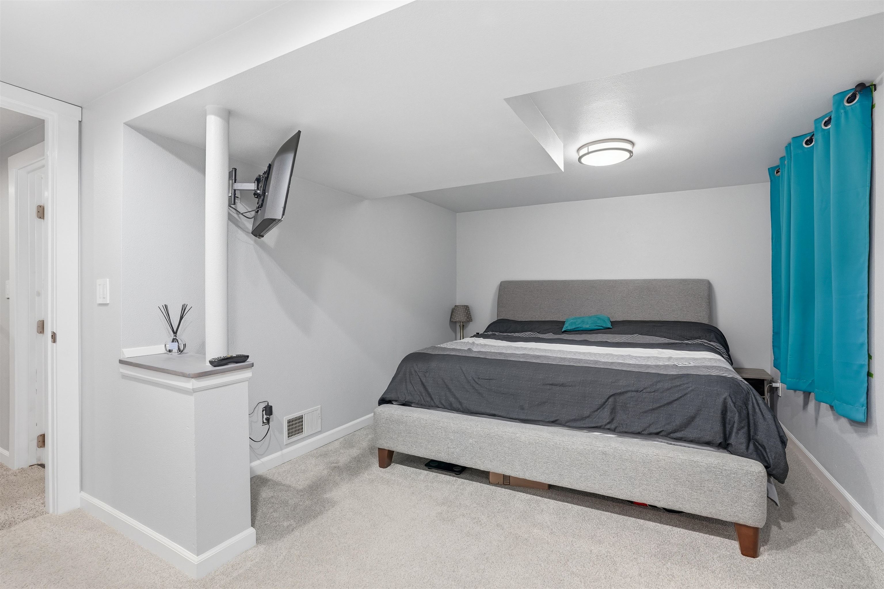 5604 North G Street Spokane, WA 99205 - Photo 17 of 33