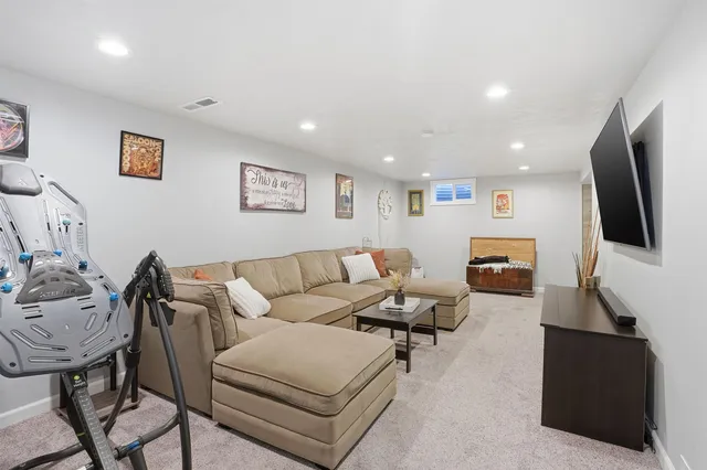 $415,000 | 5604 North G Street, Spokane, WA 99205