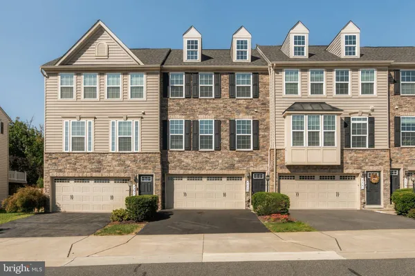$3,500 | 7739 Milton Circle, Gainesville, VA 20155