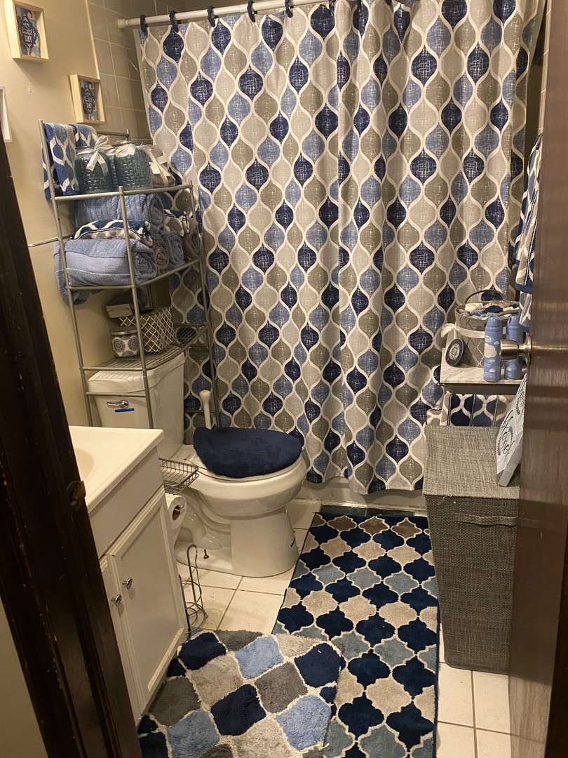 1115 Williamsburg Road Country Club Hills, IL 60478 - Photo 7 of 8