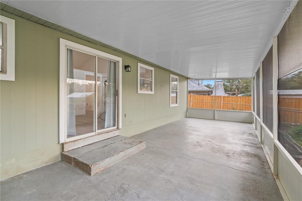 7670 Southwest 80th Place Ocala, FL 34476 - Photo 33 of 44 an empty room with windows