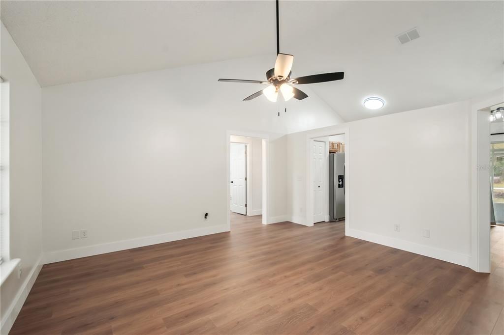 7670 Southwest 80th Place Ocala, FL 34476 - Photo 10 of 44