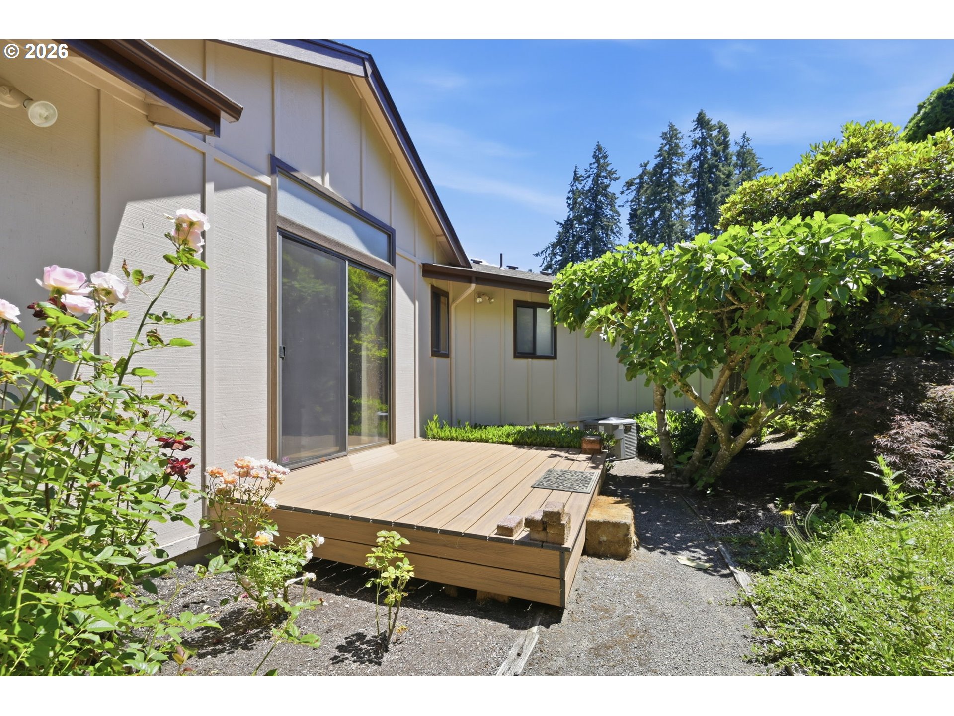 3066 Solomon Loop Eugene, OR 97405 - Photo 39 of 48