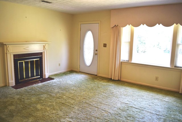 1242 Cloverdale Road Columbus, GA 31904 - Photo 2 of 13 Gallery Image 2