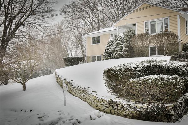 8 Norfolk Road Winchester, MA 01890 - Photo 24 of 25 Gallery Image 24