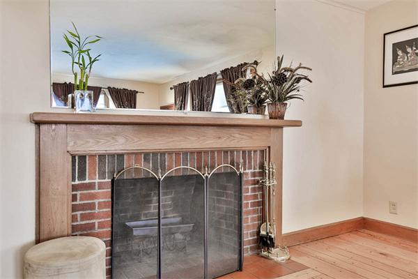 8 Norfolk Road Winchester, MA 01890 - Photo 5 of 25 Gallery Image 5