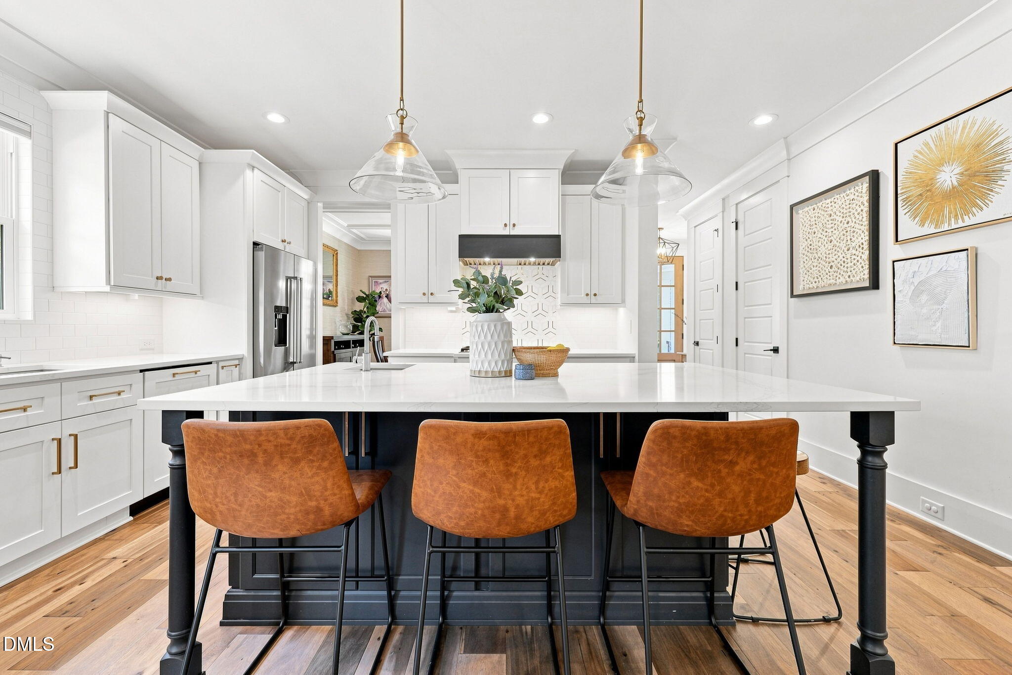 113 Crestview Road Raleigh, NC 27609 - Photo 8 of 47 32-web-or-mls-IMG_2158