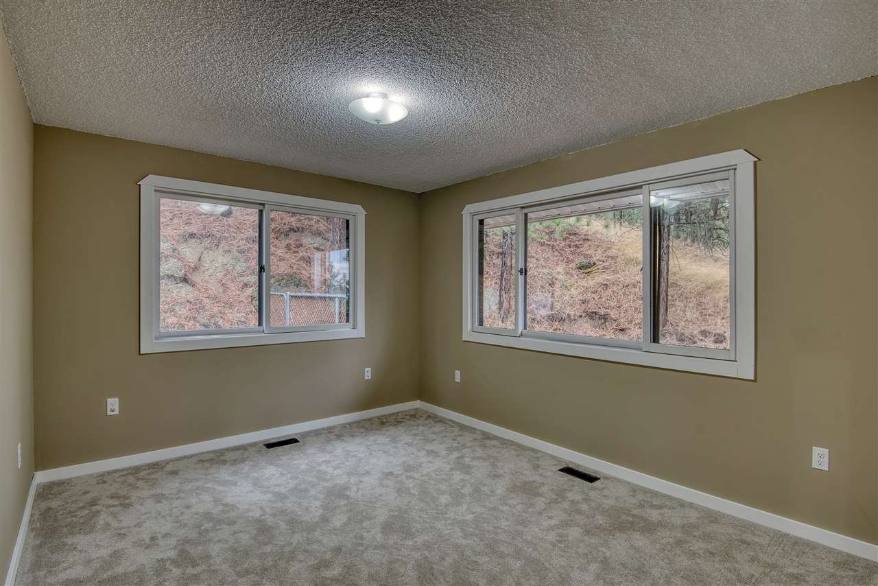 6524 North Forker Road Spokane, WA 99217 - Photo 17 of 50