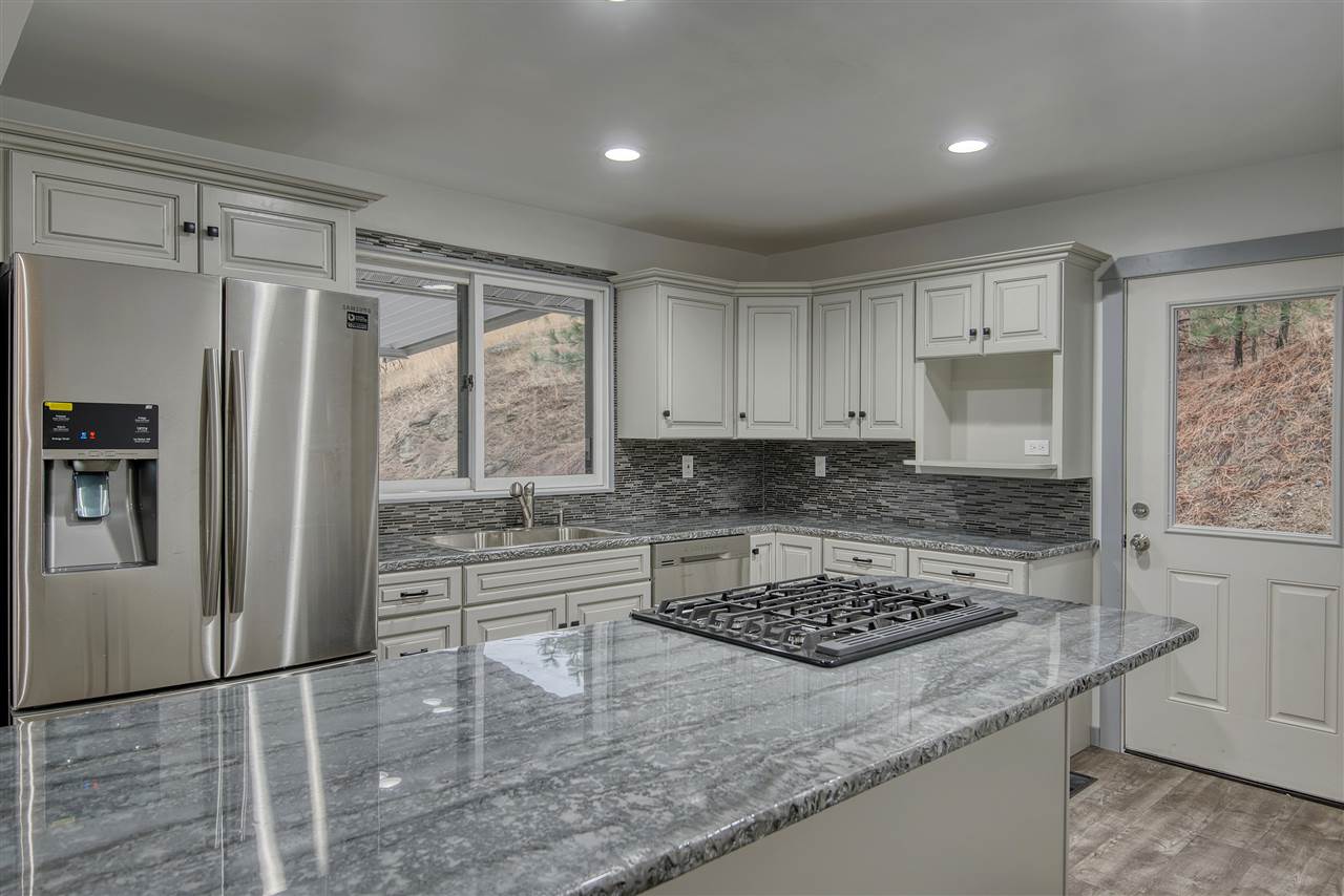 6524 North Forker Road Spokane, WA 99217 - Photo 10 of 50