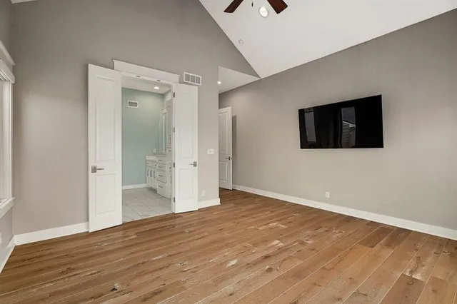 $6,000 | 7438 Village Drive, Prairie Village, KS 66208