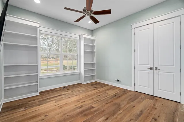 $6,000 | 7438 Village Drive, Prairie Village, KS 66208