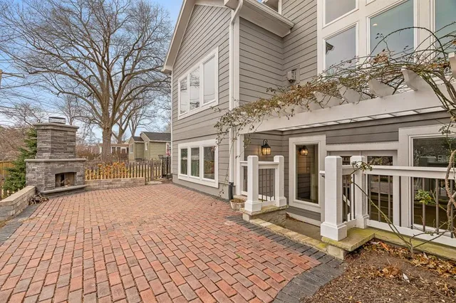 $6,000 | 7438 Village Drive, Prairie Village, KS 66208