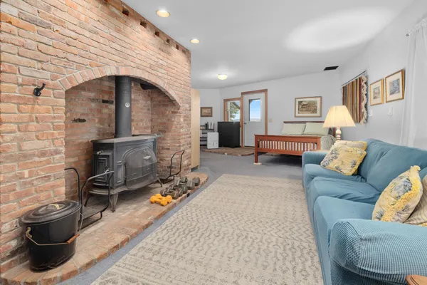 $895,000 | 132 Loveland Hill Road, Hartford, VT 05001