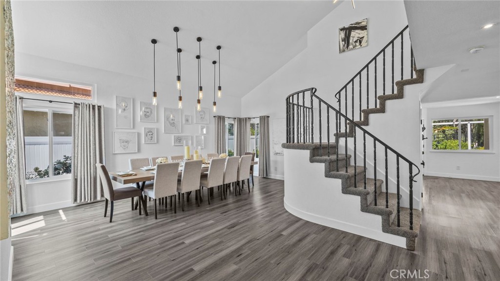 1385 Cresta Road Corona, CA 92879 - Photo 2 of 25